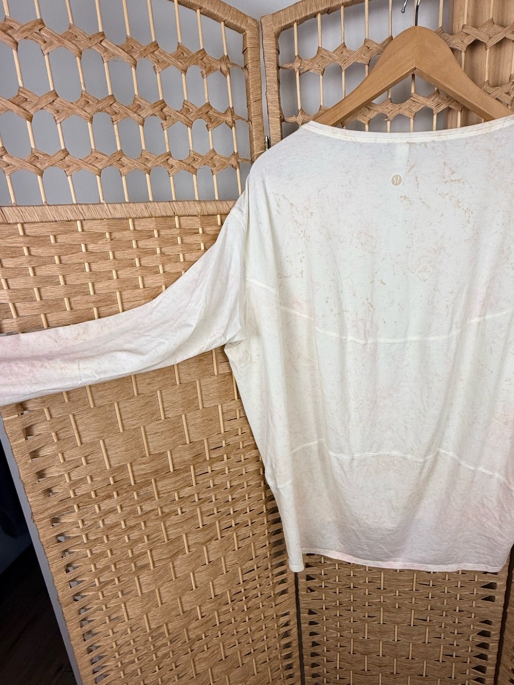 NWOT Lululemon Back in Action Long Sleeve Shirt Size 8 Cirrus Wash White Pink - Picture 7 of 7